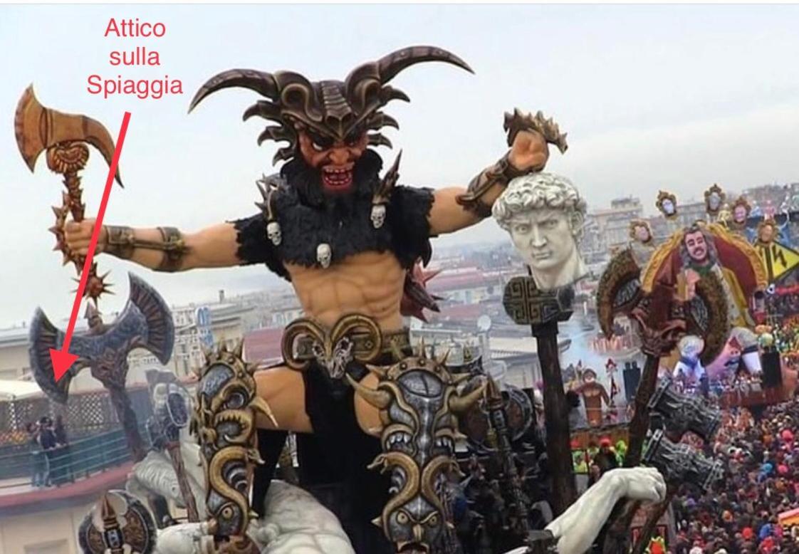 Attico Sulla * Viareggio