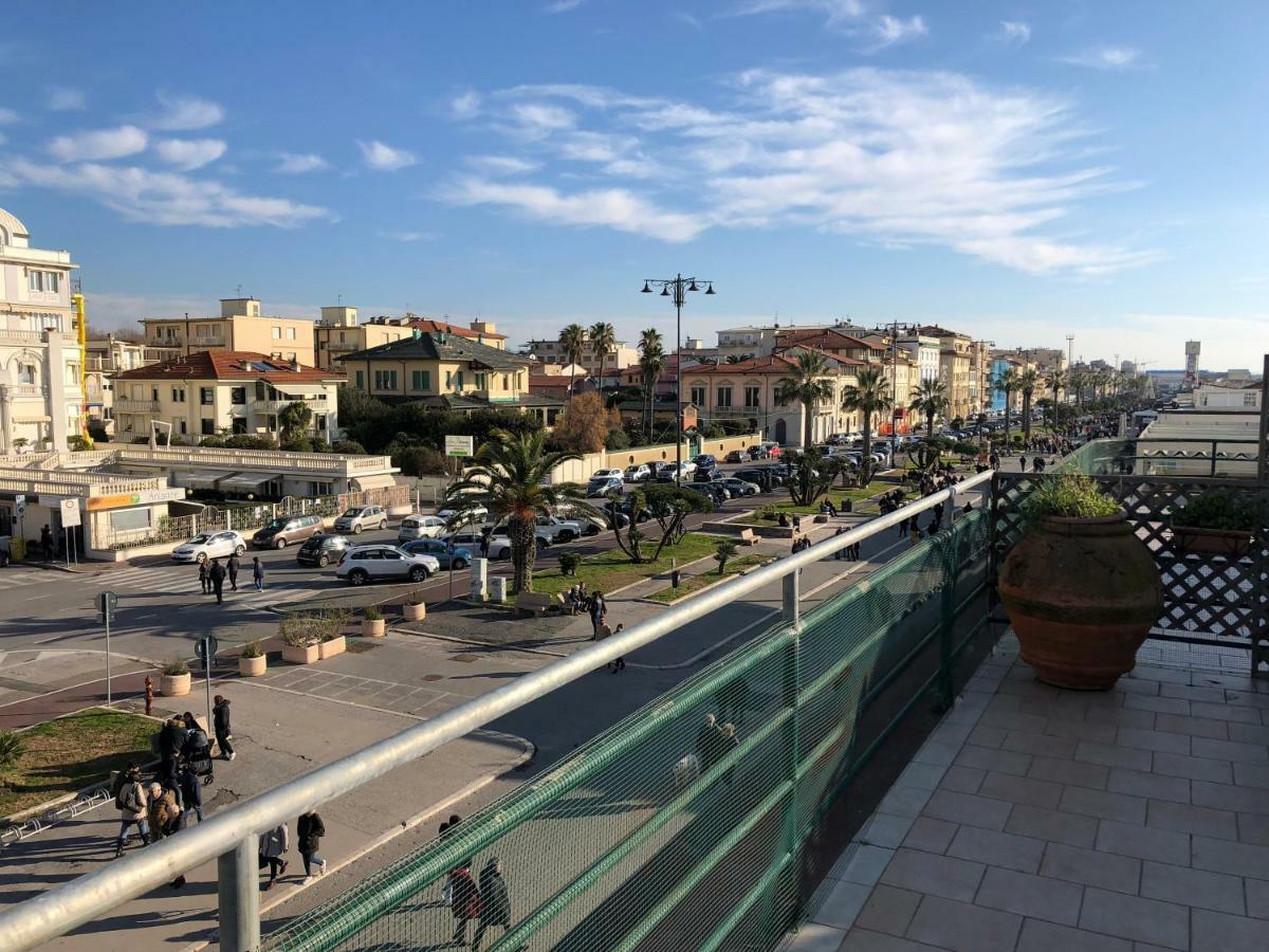 Attico Sulla Apartment Viareggio