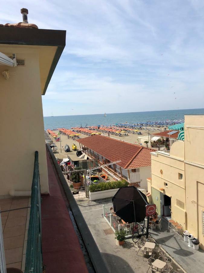 Apartment Attico Sulla Viareggio